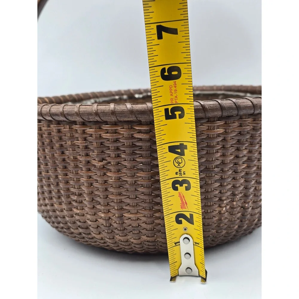 Nantucket Wicker Basket Home Decor Medium Brown Good Round Wood Handle Liner